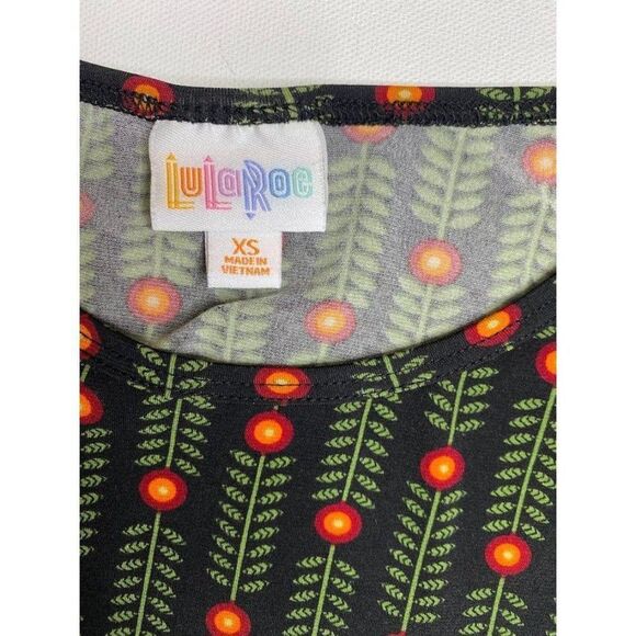 LuLaRoe‎ Irma Top Black Green Floral Slinky XS - Picture 4 of 6